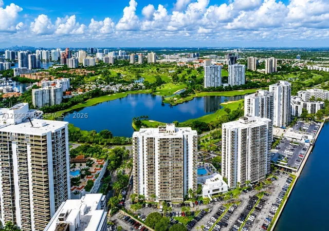 Photo 3 of Condo for sale at 3675 N Country Club Dr #401, Aventura, FL 33180 | MLS# A12066650 | Listing updated on 2026-09-08