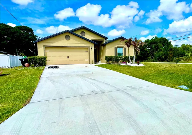 Photo 3 of Single family home for sale at 3902 Sw Brunswick St, St Lucie West, FL 34953 | MLS# A12067113 | Listing updated on 2026-09-23