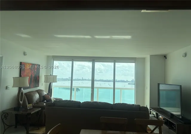 Photo 4 of Sale Pending at 1800 N Bayshore Dr #3007, Miami, FL 33132 | MLS# A12068075 | Listing updated on 2026-09-08