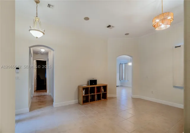 Photo 3 of Sale Pending at 2823 Poinciana Cir, Cooper City, FL 33026 | MLS# A12065642 | Listing updated on 2026-10-01