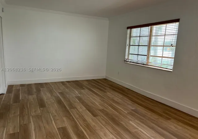 Listing Photo 4 - Condo for sale in building located at 1605 Lenox Ave, Miami Beach, FL 33139 - Unit #1605-3