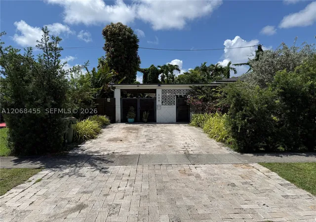 Photo 1 of Single family home for sale at 130 Ne 123rd St, North Miami, FL 33161 | MLS# A12068455 | Listing updated on 2026-09-14