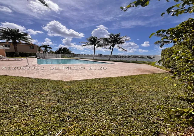 Photo 2 of Townhouse for sale at 17722 Sw 141st Ct, Miami, FL 33177 | MLS# A12068313 | Listing updated on 2026-09-09