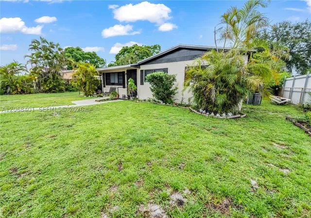 Photo 3 of Single family home for sale at 1365 Nw 192nd Ter, Miami Gardens, FL 33169 | MLS# A12068401 | Listing updated on 2026-10-06
