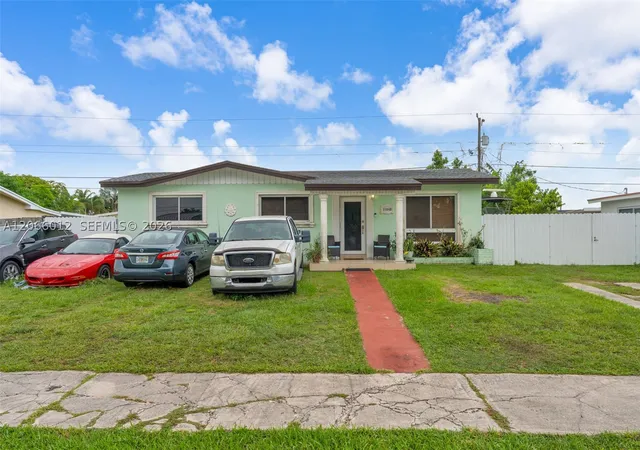 Photo 1 of Single family home for sale at 11940 Sw 186th St, Miami, FL 33177 | MLS# A12066012 | Listing updated on 2026-09-10