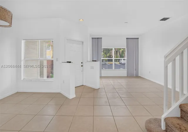 Photo 3 of Townhouse for sale at 218 Lake Monterey Cir, Boynton Beach, FL 33426 | MLS# A12068444 | Listing updated on 2026-09-03