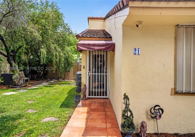 Photo 1 of Condo for sale at 2050 Sw 122nd Ave #21, Miami, FL 33175 | MLS# A12068729 | Listing updated on 2026-09-03