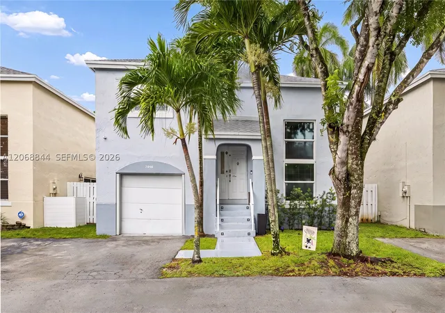 Photo 1 of Single family home for sale at 7216 Sw 44th Ct, Davie, FL 33314 | MLS# A12068844 | Listing updated on 2026-09-12