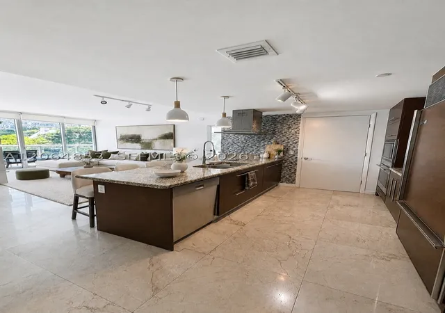 Photo 2 of Condo for sale at 495 Brickell Ave #411, Miami, FL 33131 | MLS# A12064853 | Listing updated on 2026-09-10