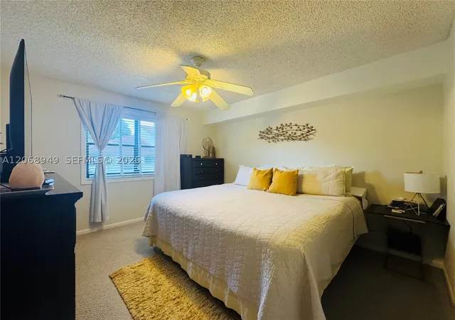 Listing Photo 5 - Condo for sale in building located at 650 S Park Rd, Hollywood, FL 33021 - Unit #26-5