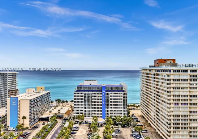 Photo 4 of Condo for sale at 4040 Galt Ocean Dr #511, Fort Lauderdale, FL 33308 | MLS# A12069034 | Listing updated on 2026-09-07