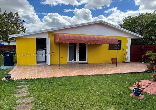 Photo 3 of Single family home for sale at 12135 Sw 182nd Ter, Miami, FL 33177 | MLS# A12068934 | Listing updated on 2026-09-11