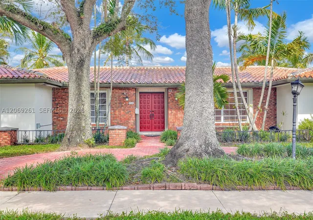 Photo 3 of Sale Pending at 8560 Sw 85th Ave, Miami, FL 33143 | MLS# A12069261 | Listing updated on 2026-08-29
