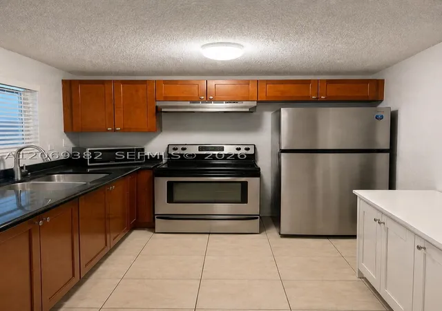 Photo 2 of Condo for sale at 4251 Nw 5th St #131, Plantation, FL 33317 | MLS# A12069382 | Listing updated on 2026-09-14