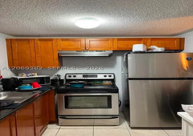 Photo 3 of Condo for sale at 4251 Nw 5th St #131, Plantation, FL 33317 | MLS# A12069382 | Listing updated on 2026-09-14