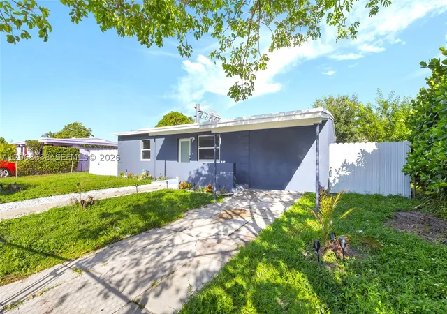 Photo 3 of Single family home for sale at 1854 Lauderdale Manor Dr, Fort Lauderdale, FL 33311 | MLS# A12068638 | Listing updated on 2026-09-08