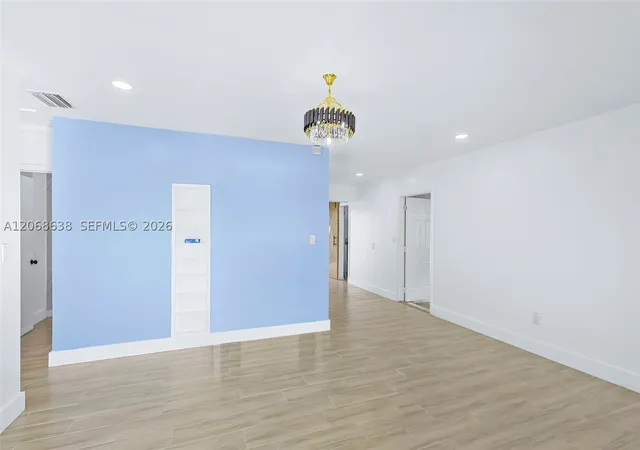 Photo 4 of Single family home for sale at 1854 Lauderdale Manor Dr, Fort Lauderdale, FL 33311 | MLS# A12068638 | Listing updated on 2026-09-08