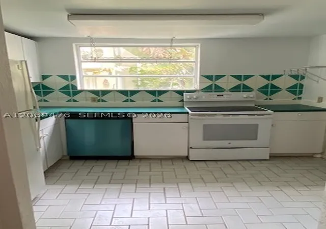 Photo 4 of Condo for sale at 1211 Pennsylvania Ave #B1, Miami Beach, FL 33139 | MLS# A12069476 | Listing updated on 2026-09-24