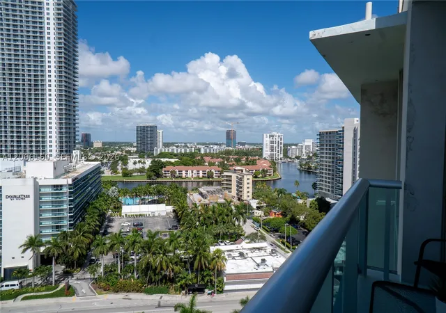 Photo 2 of Condo for sale at 3901 S Ocean Dr #PH16O, Hollywood, FL 33019 | MLS# A12066160 | Listing updated on 2026-09-14