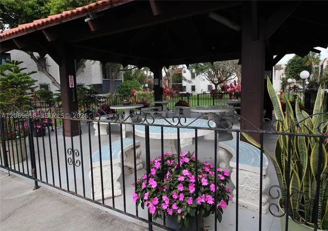Photo 16 of Condo for sale at 8701 Sw 141St St #K6, Palmetto Bay, FL 33176 | MLS# A12069618 | Listing updated on 2026-09-18