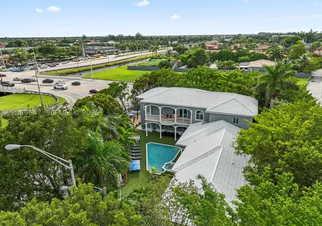 Photo 3 of Single family home for sale at 12141 Walsh Blvd, Miami, FL 33184 | MLS# A12069647 | Listing updated on 2026-09-30
