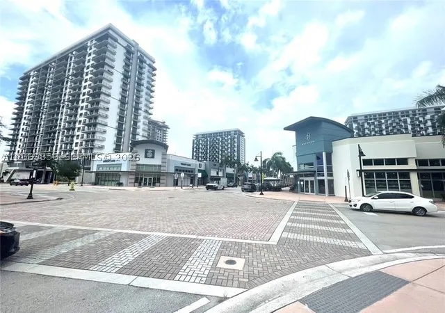 Photo 3 of Condo for sale at 5252 Nw 85th Ave #1608, Doral, FL 33166 | MLS# A12069856 | Listing updated on 2026-09-17