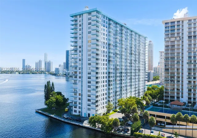 Photo 3 of Condo for sale at 301 174Th St #1216, Sunny Isles Beach, FL 33160 | MLS# A12065166 | Listing updated on 2026-09-14