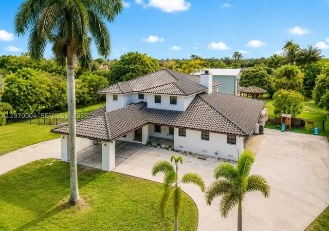 Photo 1 of Sale Pending at 4100 Sw 139th Ave, Miramar, FL 33027 | MLS# A12070004 | Listing updated on 2026-09-05