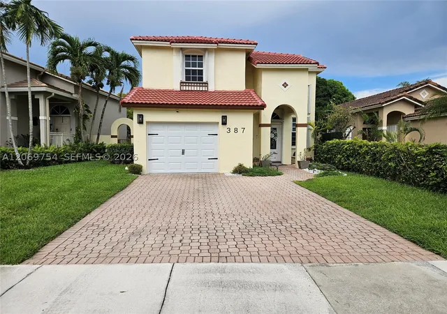 Photo 2 of Single family home for sale at 387 Nw 107th Ave, Pembroke Pines, FL 33026 | MLS# A12069754 | Listing updated on 2026-09-06