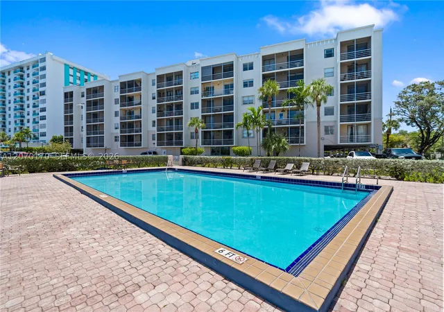 Photo 3 of Condo for sale at 2821 N Miami Beach Blvd #4F, North Miami Beach, FL 33160 | MLS# A12070170 | Listing updated on 2026-09-05
