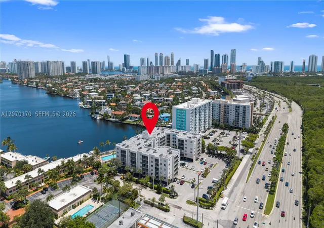 Listing Photo 4 - Condo for sale in building located at 2821 N Miami Bch Blvd, North Miami Beach, FL 33160 - Unit #4F