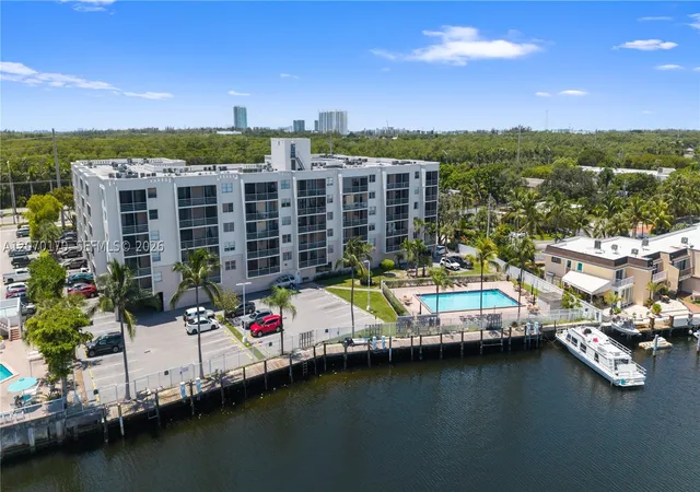 Photo 3 of Condo for sale at 2821 N Miami Beach Blvd #4F, North Miami Beach, FL 33160 | MLS# A12070170 | Listing updated on 2026-10-06