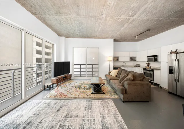 Photo 2 of Condo for sale at 234 Ne 3rd St #602, Miami, FL 33132 | MLS# A12070001 | Listing updated on 2026-09-10