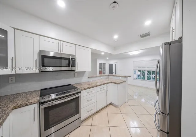 Photo 2 of Single family home for sale at 27925 Sw 163rd Ave, Homestead, FL 33031 | MLS# A12065206 | Listing updated on 2026-09-14