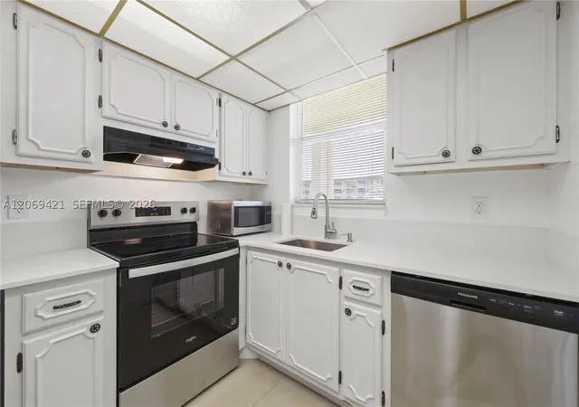 Photo 4 of Condo for sale at 104 Paradise Harbour Blvd #114, North Palm Beach, FL 33408 | MLS# A12069421 | Listing updated on 2026-10-02