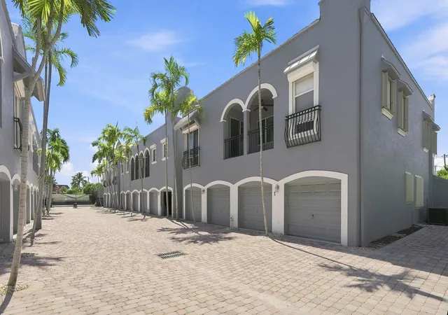 2nd image of 4619 Poinciana St #7A, Lauderdale By The Sea, FL 33308 | MLS# B26063626