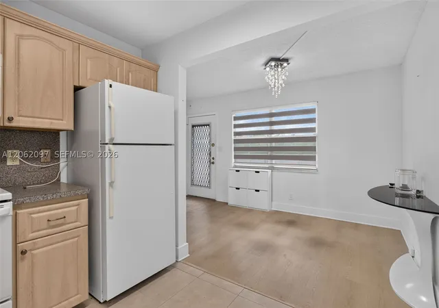 Listing Photo 5 - Condo for sale in building located at 1903 Bermuda Cir, Coconut Creek, FL 33066 - Unit #D2