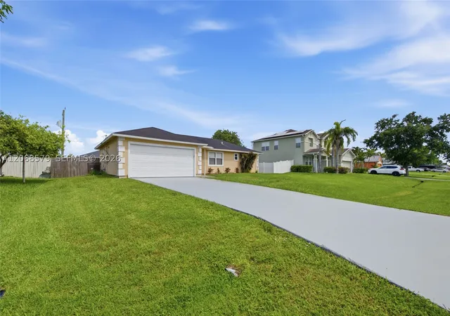 Photo 2 of Single family home for sale at 3321 Sw Frankford St, Port St Lucie, FL 34953 | MLS# A12068579 | Listing updated on 2026-09-15