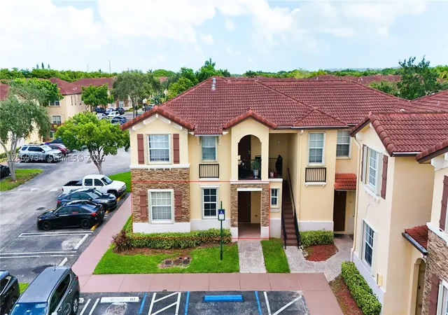 Photo 3 of Condo for sale at 1495 Ne 33rd Ave #101, Homestead, FL 33033 | MLS# A12069734 | Listing updated on 2026-09-11