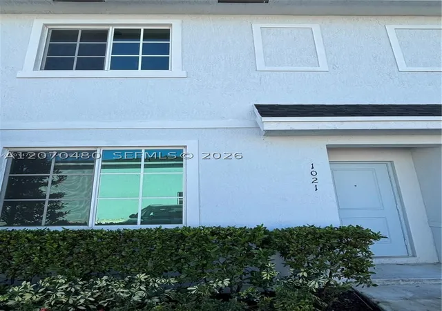 Photo 1 of Townhouse for sale at 1021 Nw 5th St, Florida City, FL 33034 | MLS# A12070480 | Listing updated on 2026-09-10