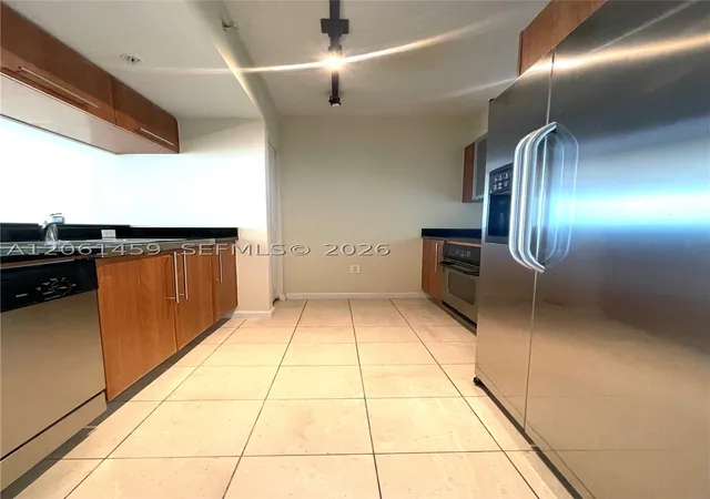 Photo 4 of Condo for sale at 610 W Las Olas Blvd #1321N, Fort Lauderdale, FL 33312 | MLS# A12061459 | Listing updated on 2026-08-26