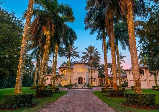 Photo 1 of Mansion for sale at 14949 Sw 184th Ave, Miami, FL 33196 | MLS# A12070538 | Listing updated on 2026-09-11