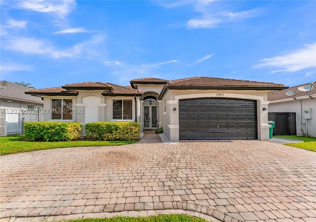 Photo 1 of Single family home for sale at 14591 Sw 30th St, Miami, FL 33175 | MLS# A12070502 | Listing updated on 2026-09-09