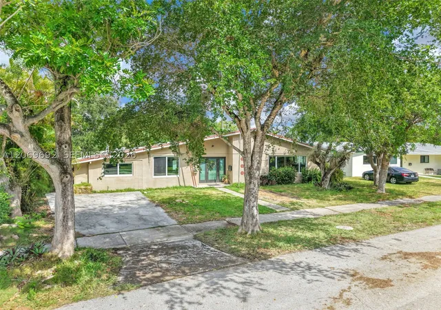 Photo 1 of Single family home for sale at 9359 Dominican Dr, Cutler Bay, FL 33189 | MLS# A12069692 | Listing updated on 2026-08-31