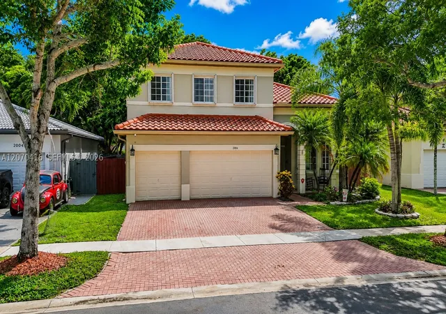 Photo 2 of Sale Pending at 2006 Ne 38th Rd, Homestead, FL 33033 | MLS# A12070416 | Listing updated on 2026-09-10