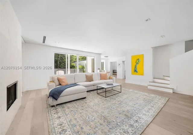 Photo 2 of Single family home for sale at 1015 Bayamo Ave, Coral Gables, FL 33146 | MLS# A12070154 | Listing updated on 2026-08-27