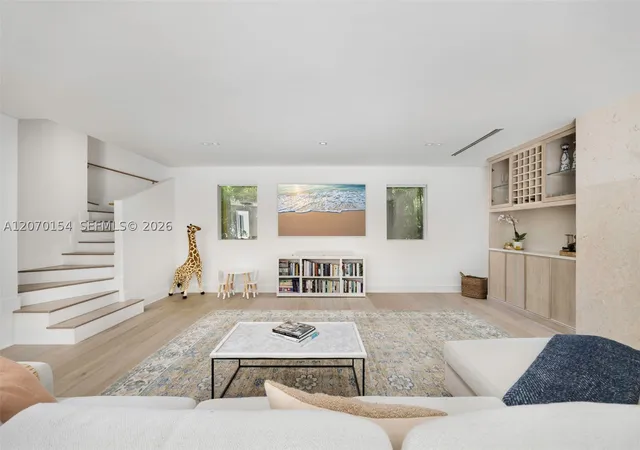 Photo 3 of Single family home for sale at 1015 Bayamo Ave, Coral Gables, FL 33146 | MLS# A12070154 | Listing updated on 2026-08-27