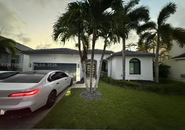 Photo 1 of Sale Pending at 1825 Se 20th Rd, Homestead, FL 33035 | MLS# A12070951 | Listing updated on 2026-08-28