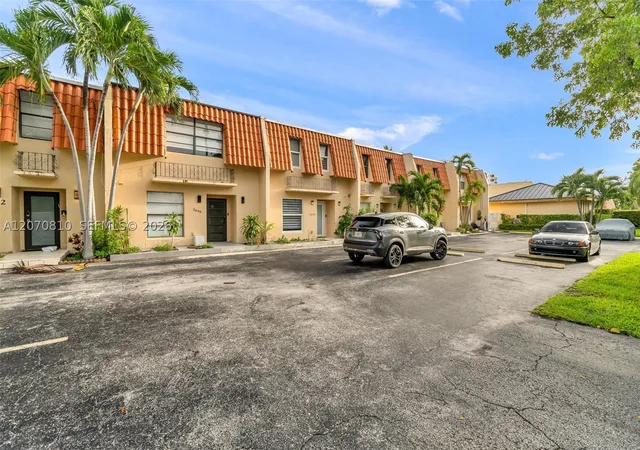 Photo 3 of Condo for sale at 3690 Ne 167th St #34, North Miami Beach, FL 33160 | MLS# A12070810 | Listing updated on 2026-09-09