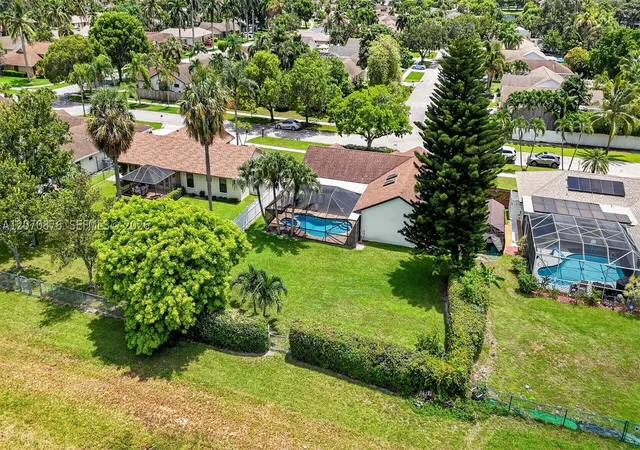 Photo 2 of Sale Pending at 4225 Nw 7th Pl, Deerfield Beach, FL 33442 | MLS# A12070876 | Listing updated on 2026-08-30